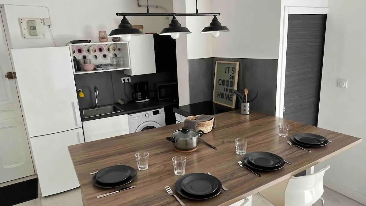 Apartmán La Cite Guillemaud 1930, Parking, Balcon Et Wifi Vienne  Vienne (Isere)